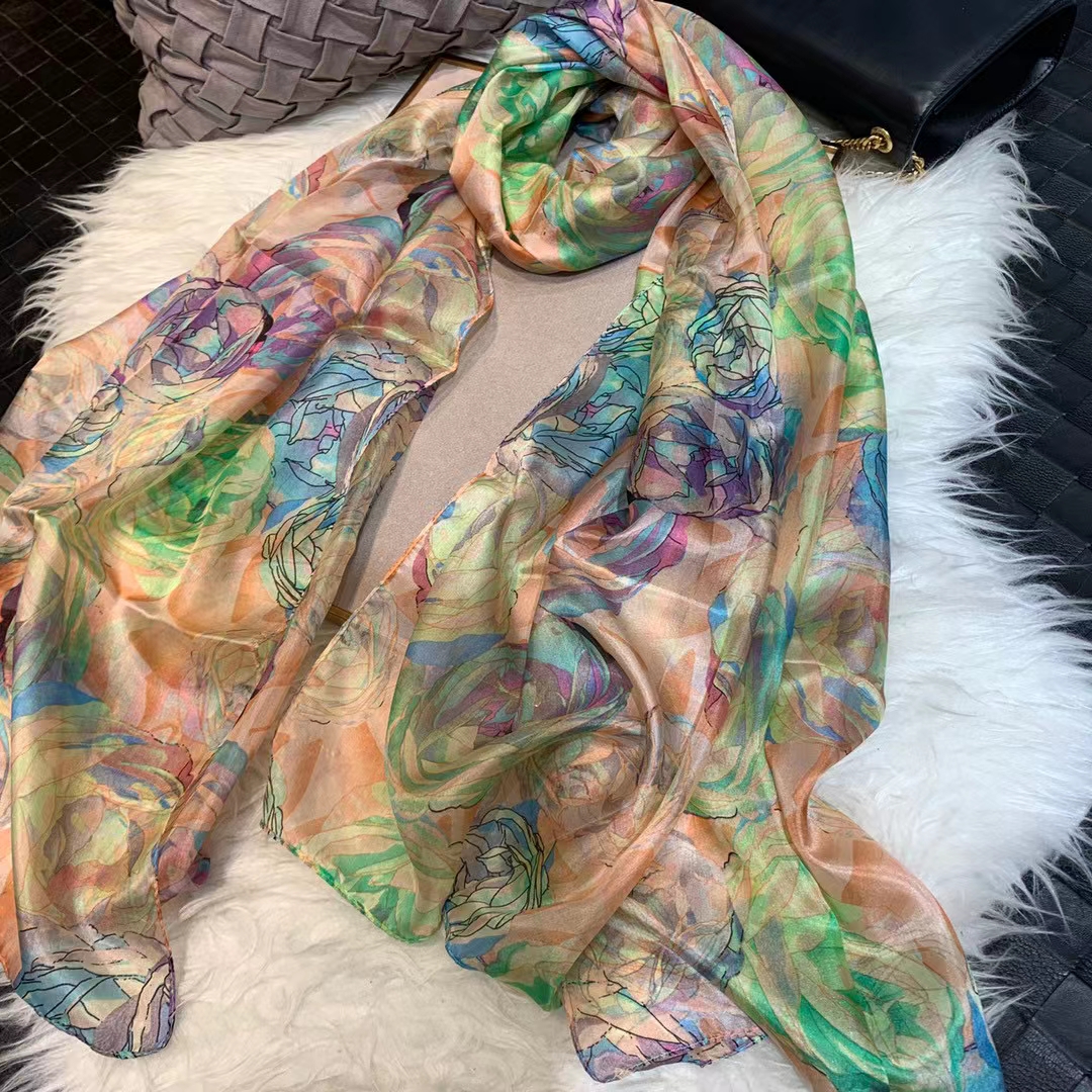 Ladies Green 100% Silk Scarf S - Shawl Wrap Winter incelemesi ve fiyatı